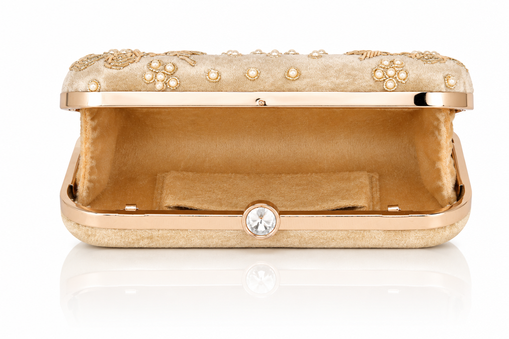 Pearl Bloom Clutch
