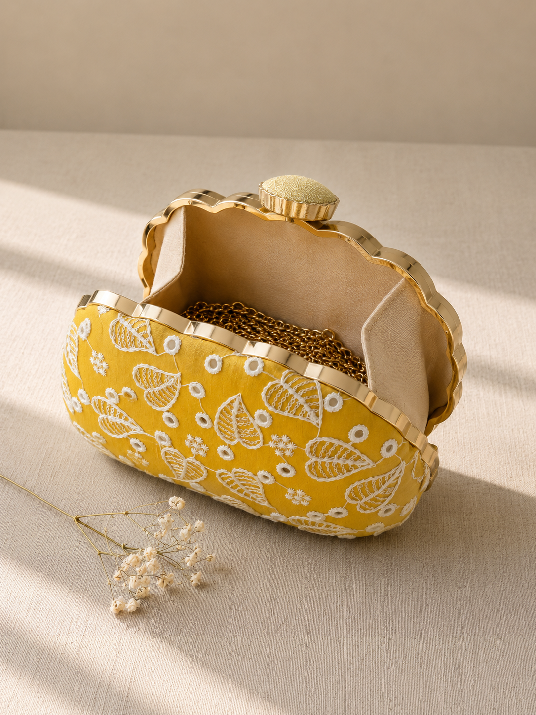 Sunlit Ivy Clutch