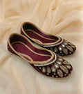 Mehfil Maroon
