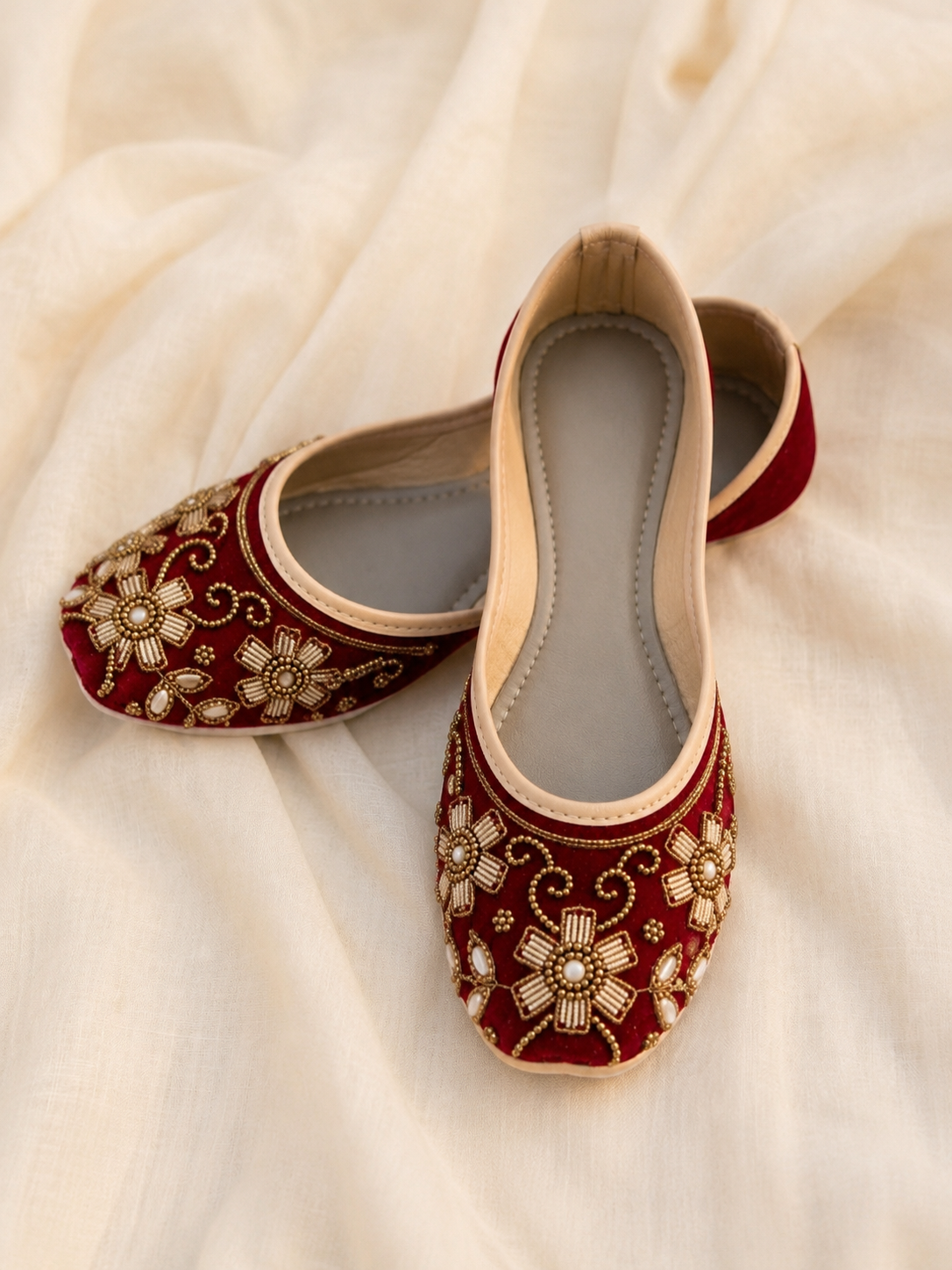 Gulnaar Velvet