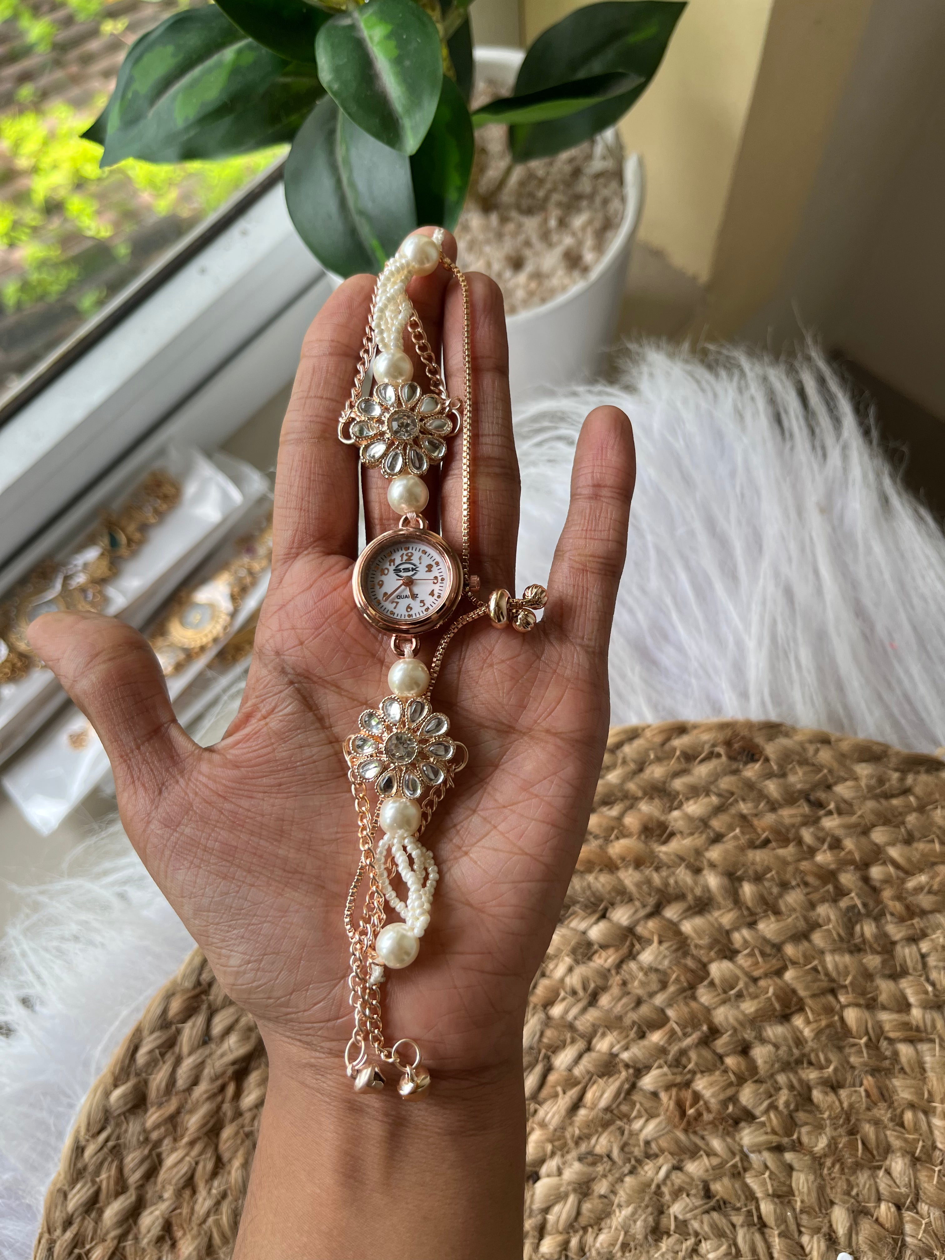 Rose Pearl Elegance Watch