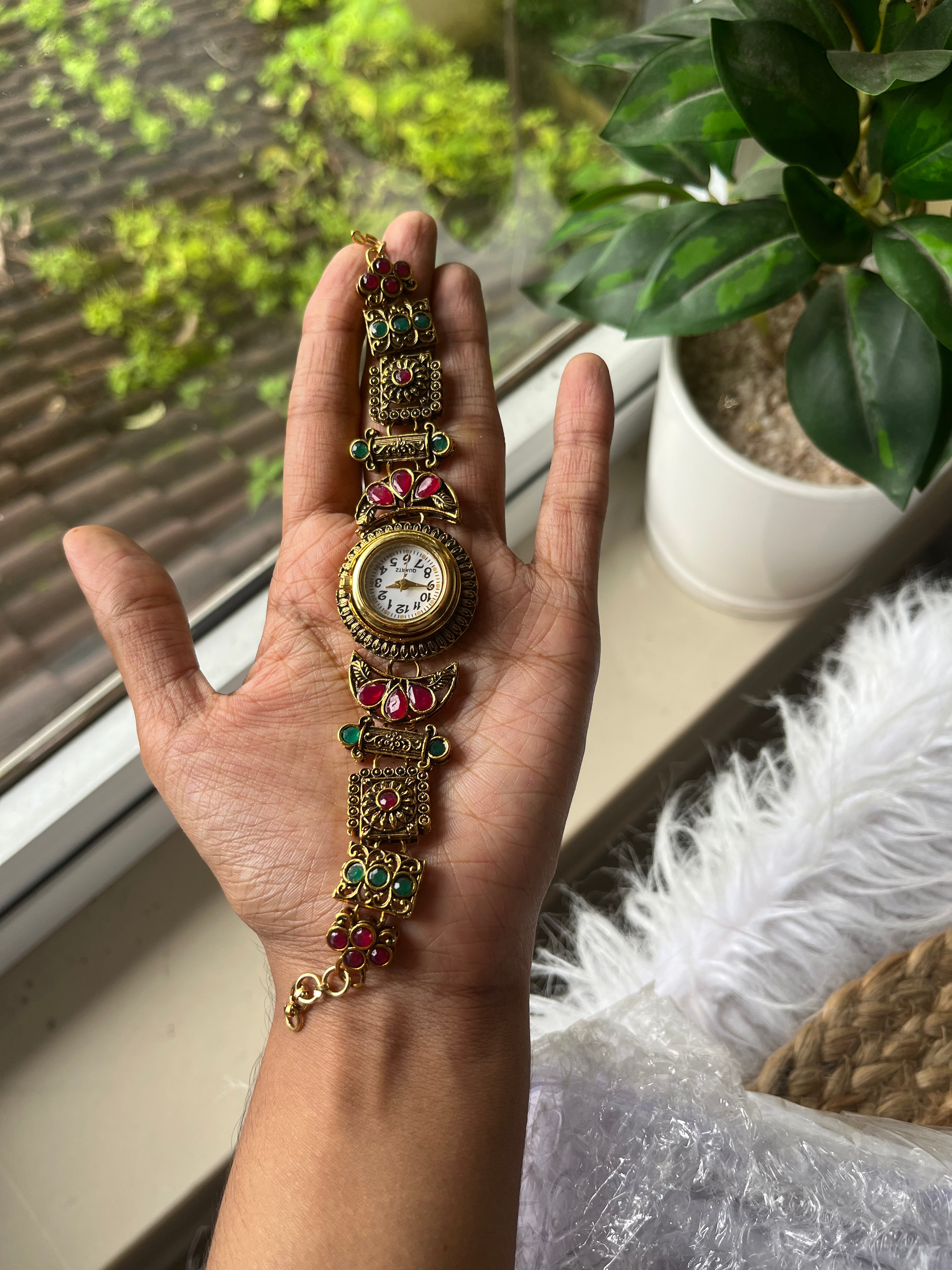 Zarmina Heritage Watch