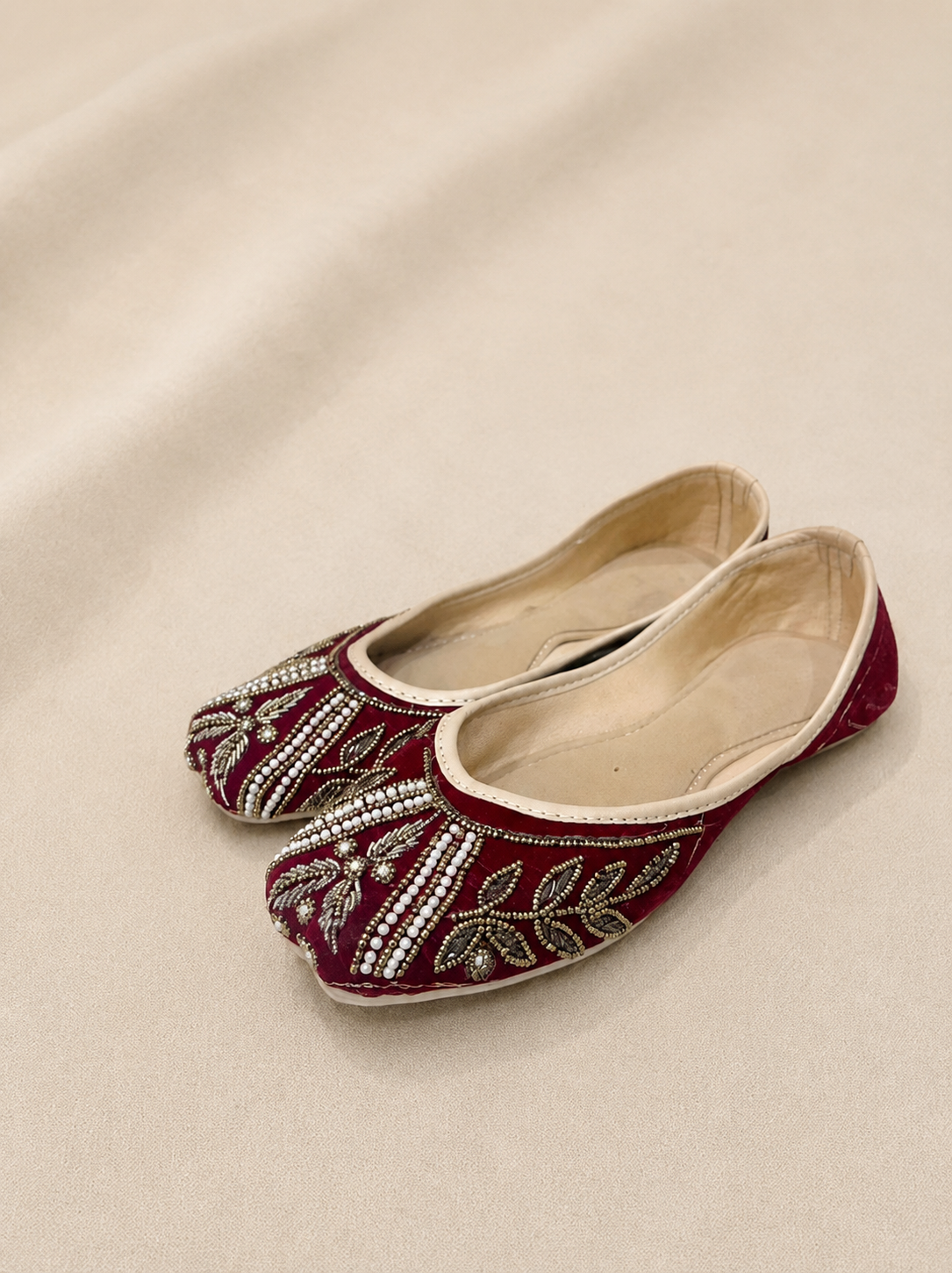 Pearl Heritage Jutti
