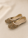 Golden Vine Jutti